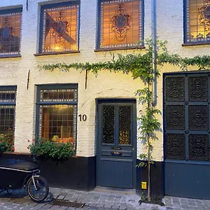 Bed & Breakfast Huyze Peerdenbrugghe