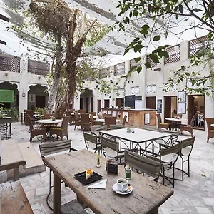 Casa de hóspedes Xva Art Dubai