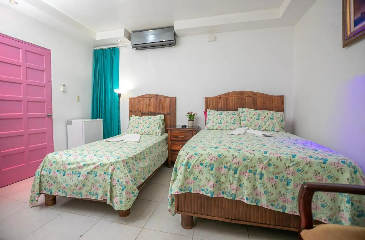 Guest house Casa De Huespedes Colonial Hotel Santo Domingo
